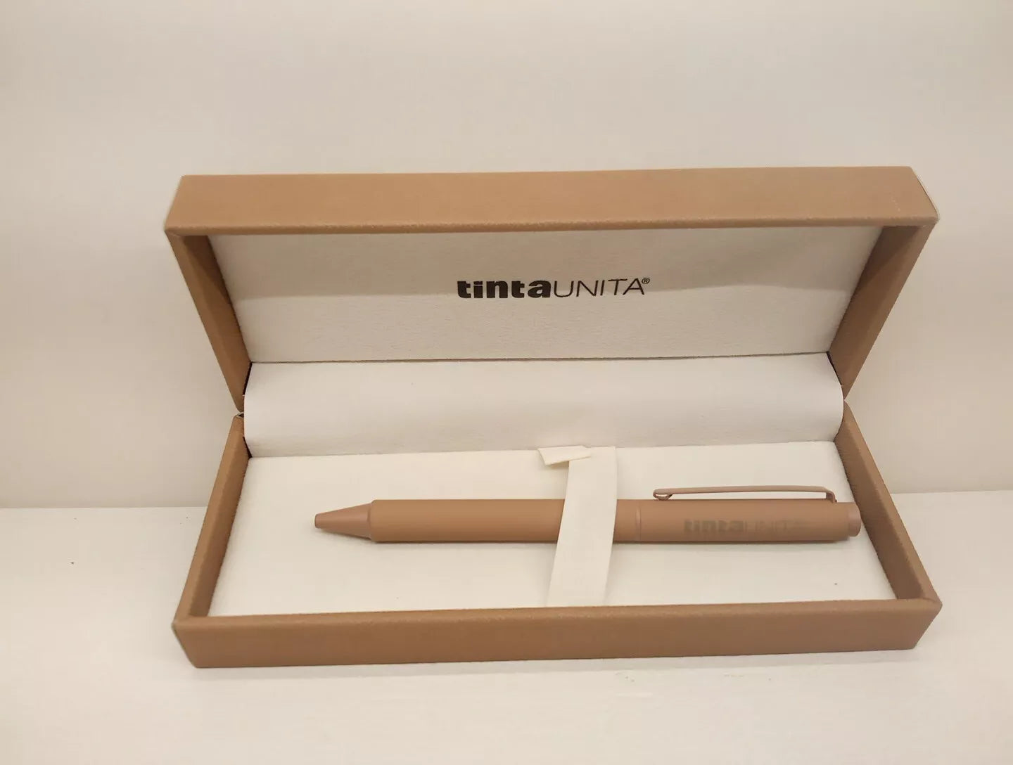 Penna a sfera Tinta Unita in cofanetto 61695 marrone